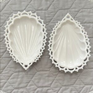 Westmoreland Milk Glass - Jewelry-Soap Dish set of 2